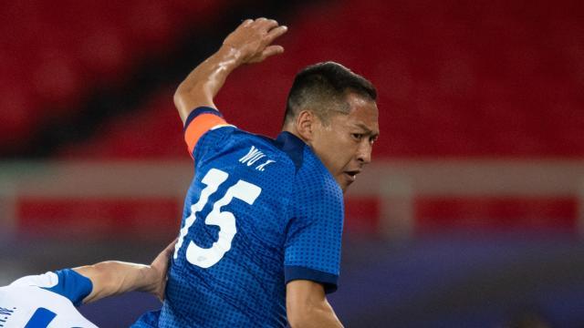 最新版-【中超】路易斯双响吴曦破门 申花5比1大胜南通