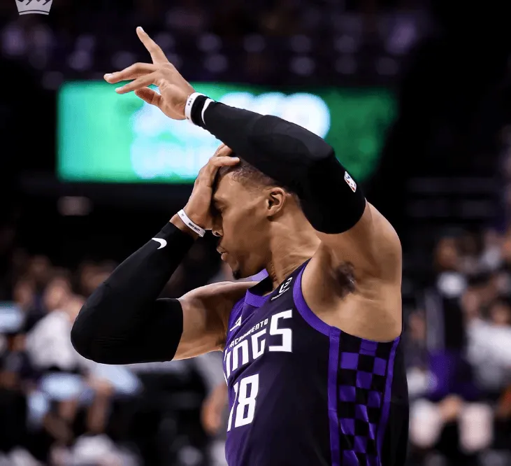 体育平台-ESPN预测明日比赛：鹈鹕胜率60.6%，国王胜率39.4%